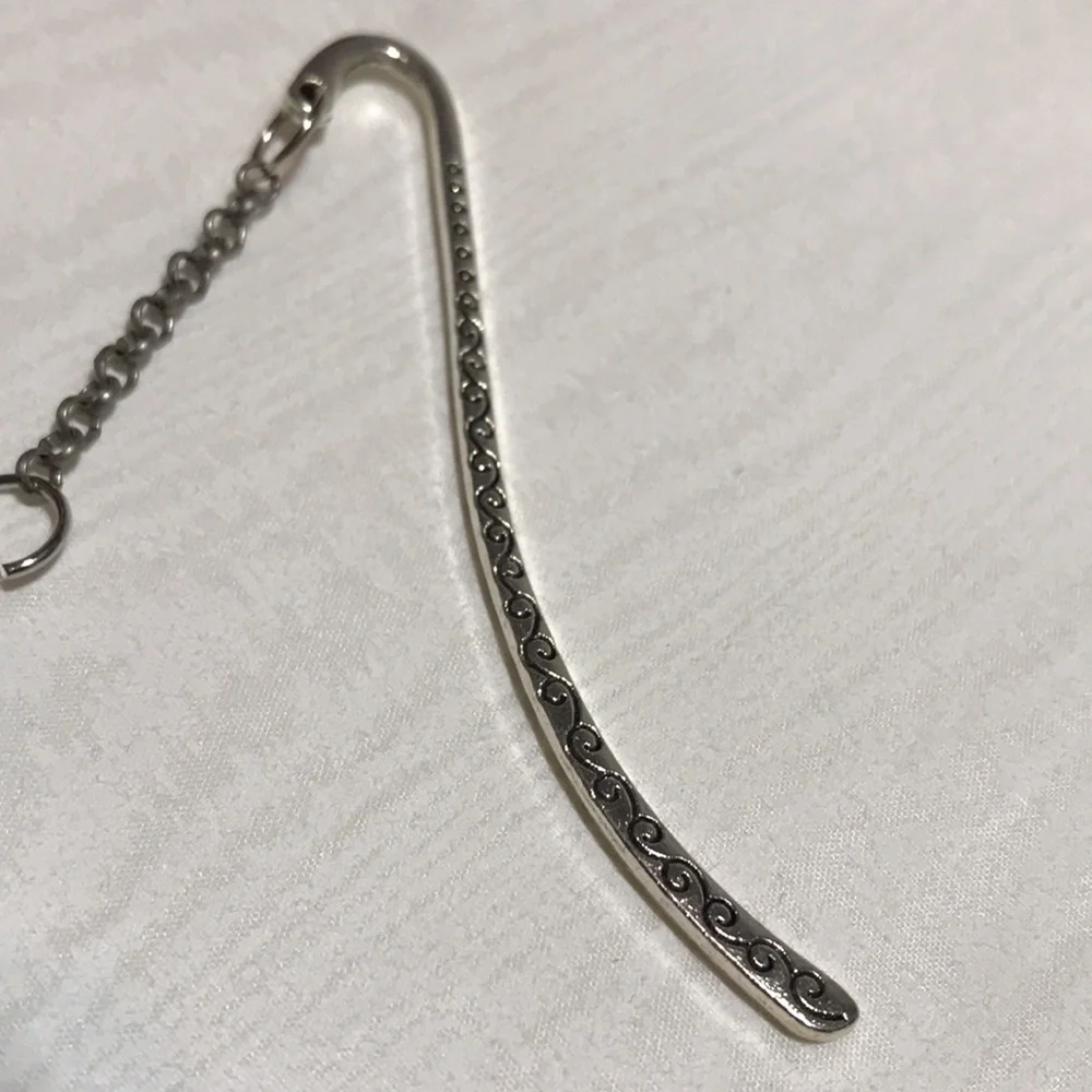 Metal Shepherds Hook Bkmk w/Chain & Turq Magnesite Gemstone,Glass, & Metal Beads